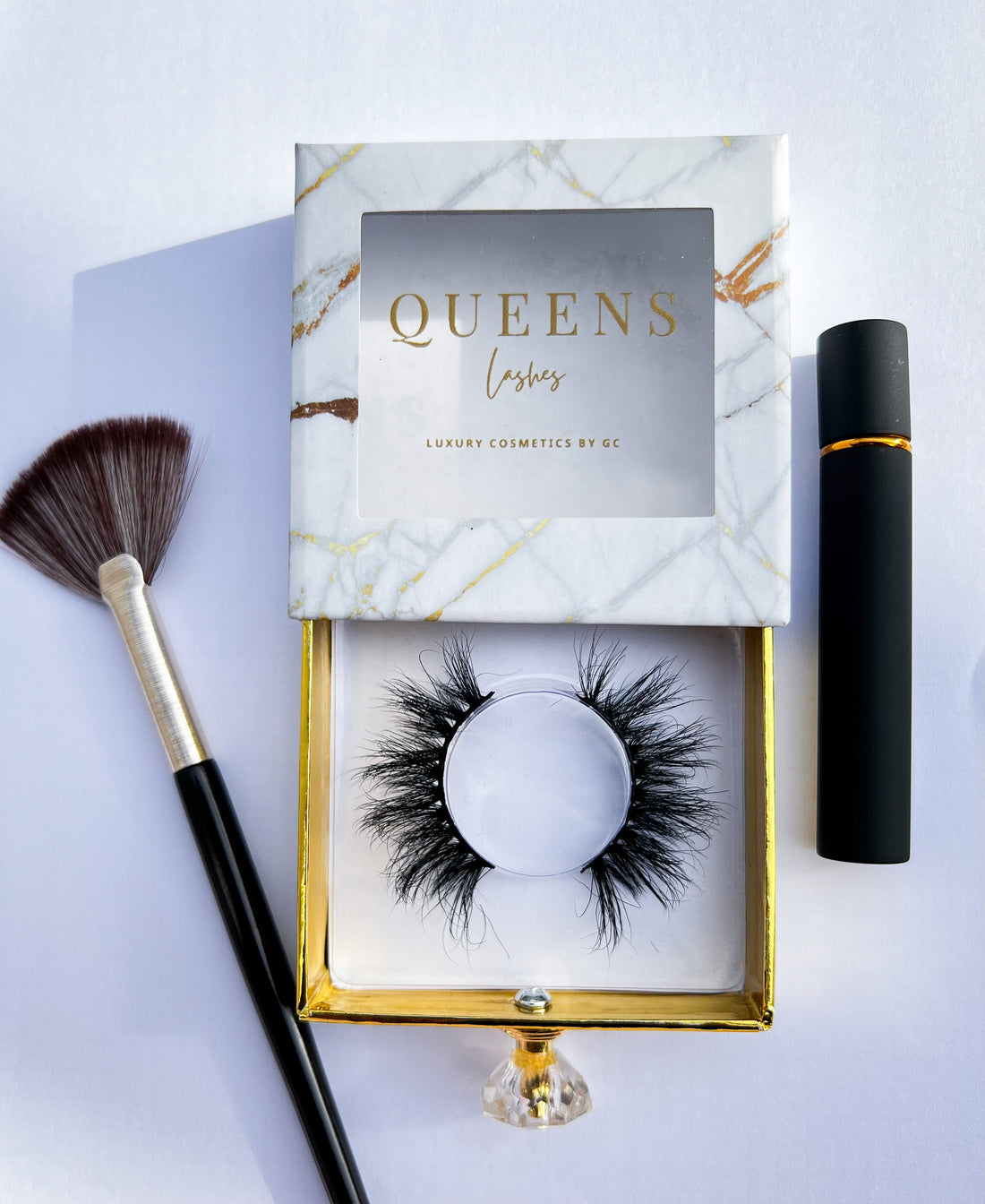 Découvrez les faux cils Queens Lashes : pour un regard captivant !