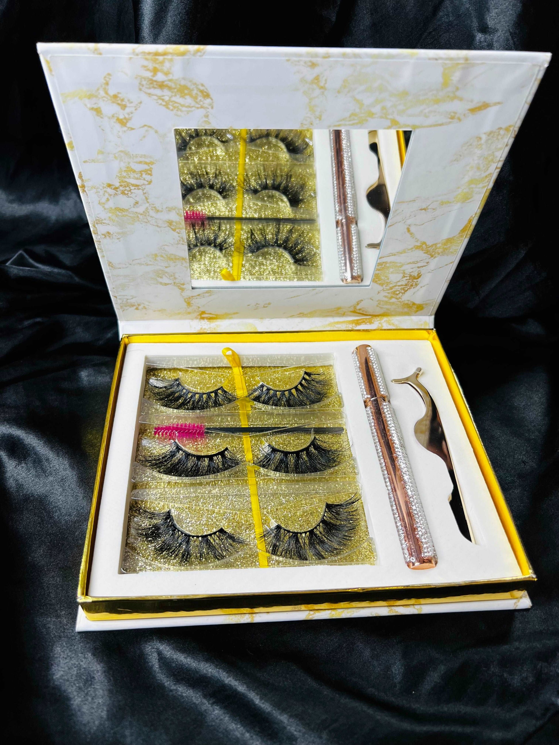 Coffret : Fabulously Queen !